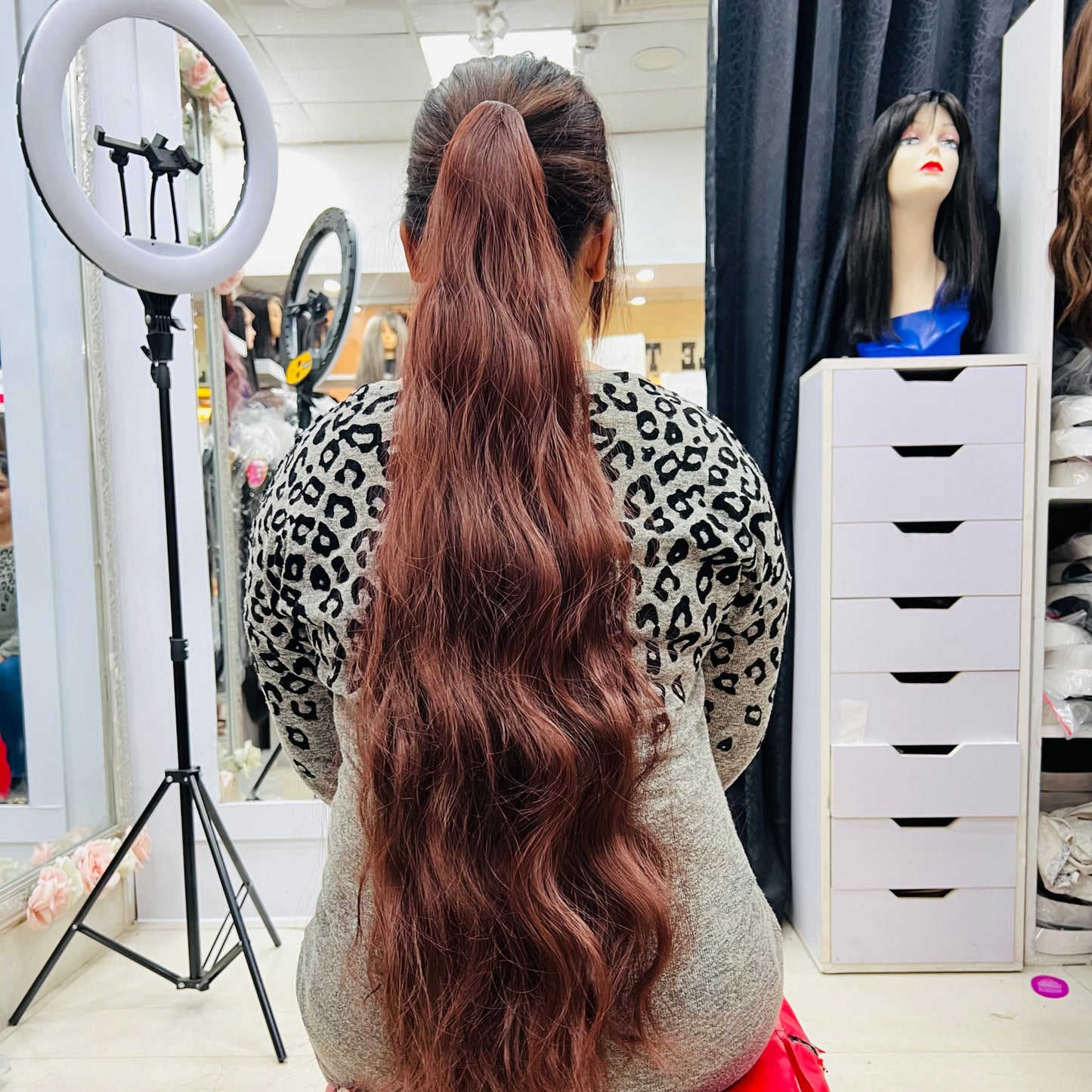 Kakra Hair Extensions for Instant Glamour