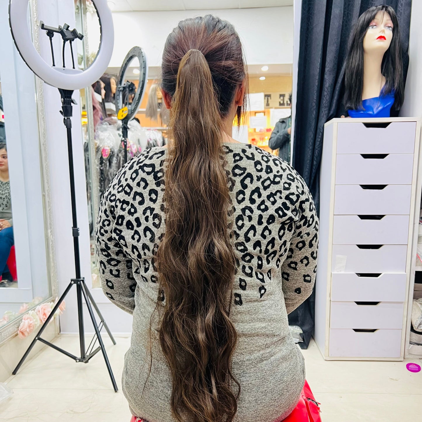 Kakra Hair Extensions for Instant Glamour