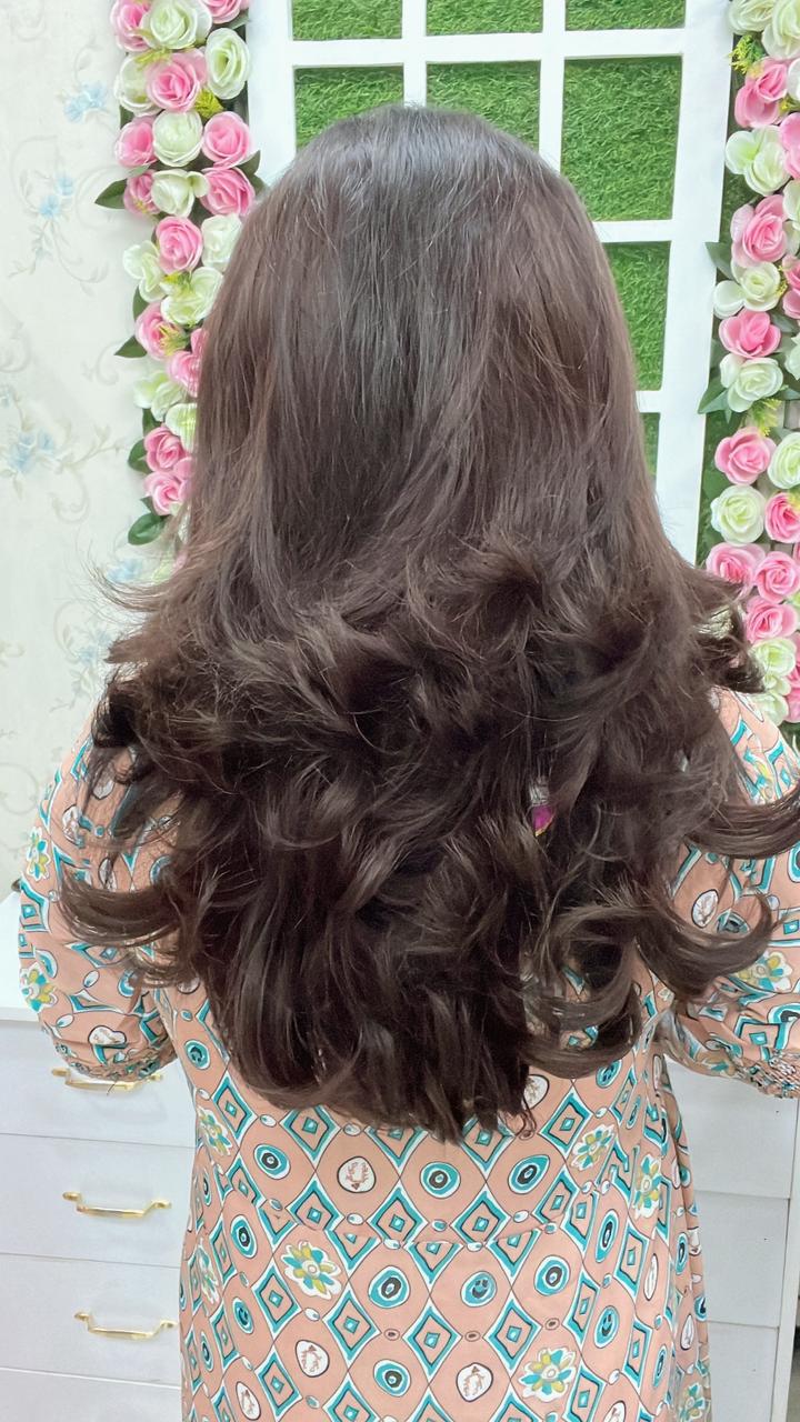 Step Cut Half Wig – Natural Look with Stylish Layers