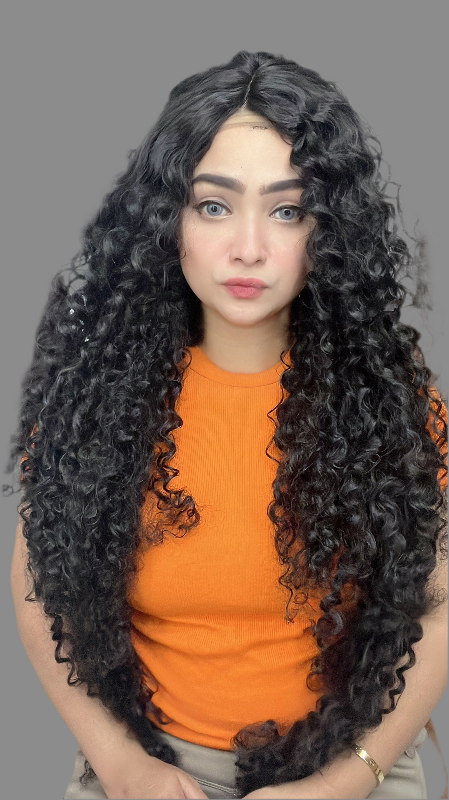 Curly lace wig